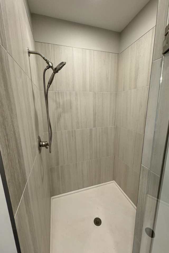 neutral custom tiled shower 